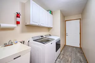 16233 70th Pl N, Maple Grove, MN 55311 - Photo 18