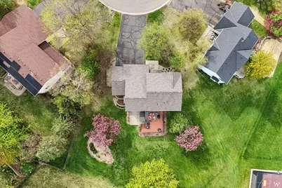 3851 Featherstone Circle, Woodbury, MN 55125 - Photo 4