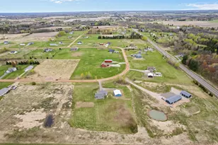 7711 Rolling Meadows Circle, Pine City, MN 55063 - Photo 16