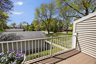 8773 Jasmine Ln, Eden Prairie, MN 55344 - Photo 2