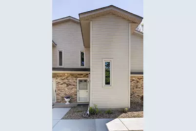 8773 Jasmine Lane, Eden Prairie, MN 55344 - Photo 2
