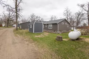 1707 Crosby Ct SE, Bemidji, MN 56601 - Photo 34
