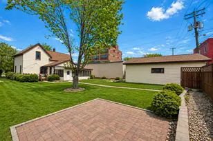 317 E 2nd St, Winona, MN 55987 - Photo 2