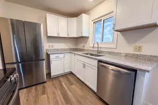 4835 Sandra Ln, White Bear Lake, MN 55110 - Photo 8