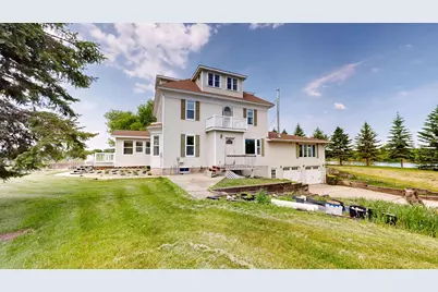 411 60th Avenue NE, Willmar, MN 56201 - Photo 2