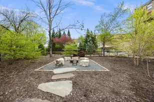 702 N 1st St, Minneapolis, MN 55401 - Photo 42