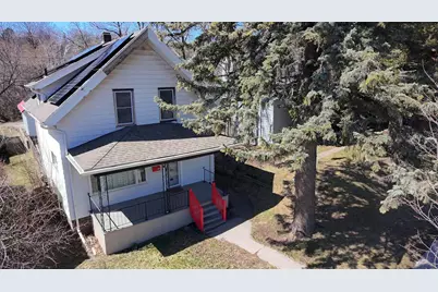 823 N 57th Avenue W, Duluth, MN 55807 - Photo 1
