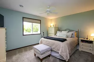 1367 Heritage Ave NW, Hutchinson, MN 55350 - Photo 4