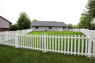 1367 Heritage Ave NW, Hutchinson, MN 55350 - Photo 6