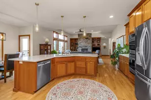 21872 Carrbridge Ct, Lakeville, MN 55044 - Photo 14