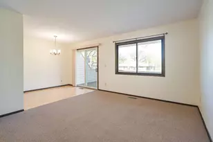 1778 Walnut Ln, Eagan, MN 55122 - Photo 8