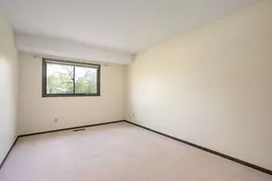 1778 Walnut Ln, Eagan, MN 55122 - Photo 16