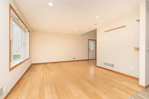 15570 Finch Ave, Apple Valley, MN 55124 - Photo 12