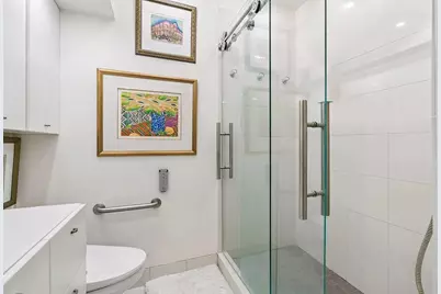 1235 Yale Place #1701, Minneapolis, MN 55403 - Photo 32