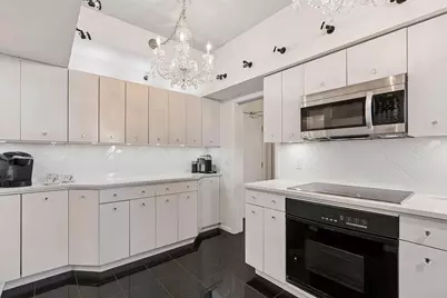1235 Yale Place #1701, Minneapolis, MN 55403 - Photo 28