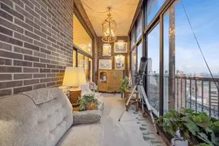 1235 Yale Pl, Minneapolis, MN 55403 - Photo 2