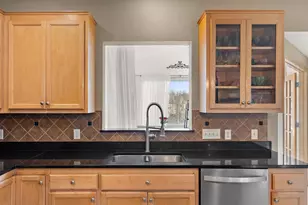 11470 Halstead Trail, Woodbury, MN 55129 - Photo 20