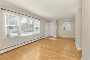 105 Warner Ave S, Willernie, MN 55090 - Photo 10