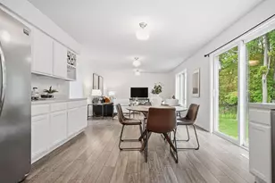 2037 Boulder Rd, Chanhassen, MN 55317 - Photo 6