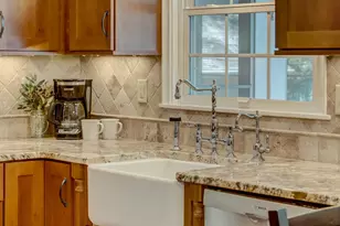 329 Stonebridge Blvd, Saint Paul, MN 55105 - Photo 16