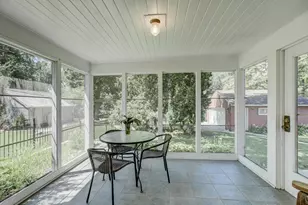 329 Stonebridge Blvd, Saint Paul, MN 55105 - Photo 12