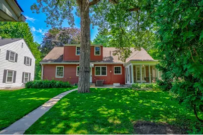 329 Stonebridge Boulevard, Saint Paul, MN 55105 - Photo 2