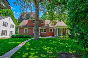 329 Stonebridge Blvd, Saint Paul, MN 55105 - Photo 2