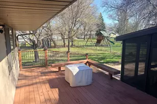 228 1st St S, Sabin, MN 56580 - Photo 6