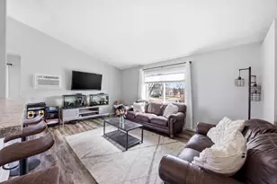 1632 34th Ave S, Fargo, ND 58104 - Photo 4