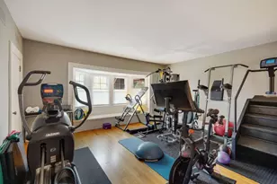 2000 Irving Ave S, Minneapolis, MN 55405 - Photo 32