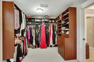 2000 Irving Ave S, Minneapolis, MN 55405 - Photo 30