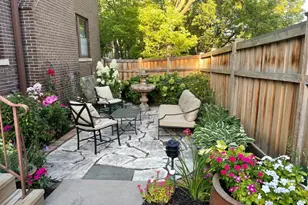 2000 Irving Ave S, Minneapolis, MN 55405 - Photo 4