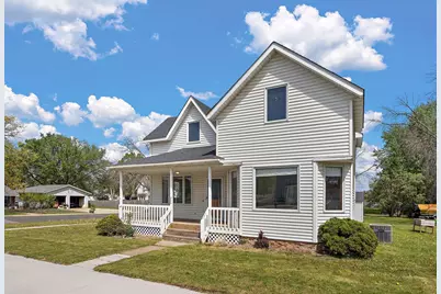 300 E State Street, Belle Plaine, MN 56011 - Photo 2