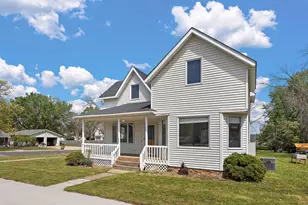300 E State St, Belle Plaine, MN 56011 - Photo 2