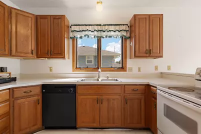 300 E State Street, Belle Plaine, MN 56011 - Photo 12