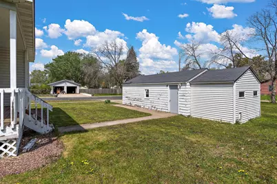 300 E State Street, Belle Plaine, MN 56011 - Photo 30
