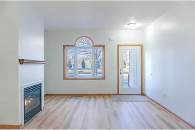 112X Crystal Place W, Chaska, MN 55318 - Photo 18