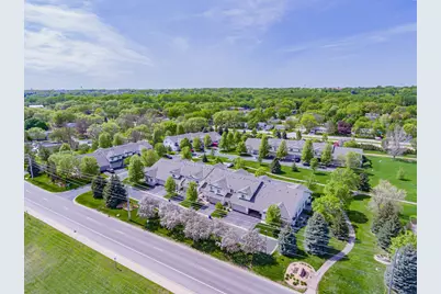 112X Crystal Place W, Chaska, MN 55318 - Photo 46