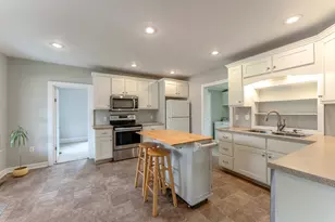 1004 W Marion St, Lake City, MN 55041 - Photo 8