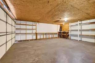 816 N Summit St, Spooner, WI 54801 - Photo 34