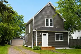 816 N Summit St, Spooner, WI 54801 - Photo 38