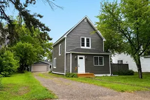 816 N Summit St, Spooner, WI 54801 - Photo 1