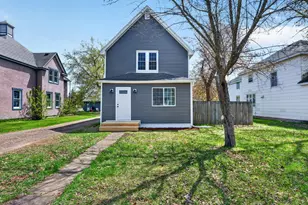 816 N Summit St, Spooner, WI 54801 - Photo 6