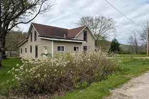 359 Hill St E, Hammond, MN 55991 - Photo 6