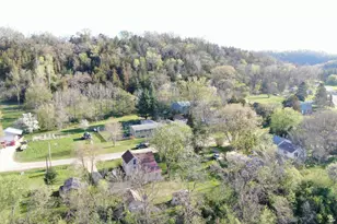 359 Hill St E, Hammond, MN 55991 - Photo 2
