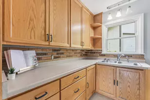 206 21st St SW, Rochester, MN 55902 - Photo 12