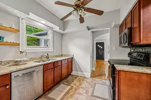 1218 Queen Ave N, Minneapolis, MN 55411 - Photo 14