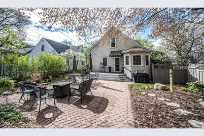 1513 Hoyt Avenue W, Falcon Heights, MN 55108 - Photo 2