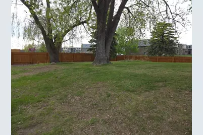 6255 Zealand Avenue N, Brooklyn Park, MN 55428 - Photo 26
