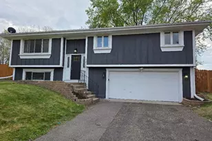 6255 Zealand Ave N, Brooklyn Park, MN 55428 - Photo 1